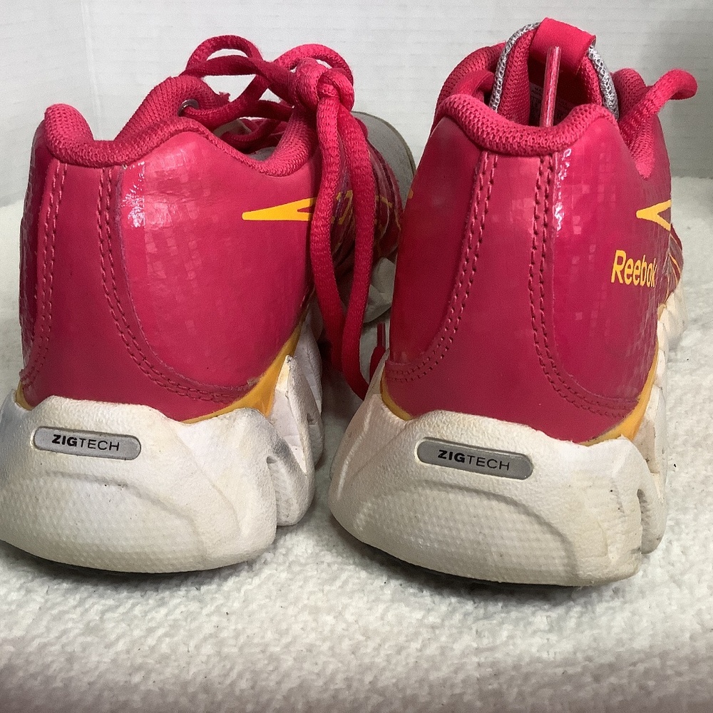 EUC Reebok Zigtech shark pin gray youth 5.5 or ladies 7.5 sneakers - Picture 12 of 13